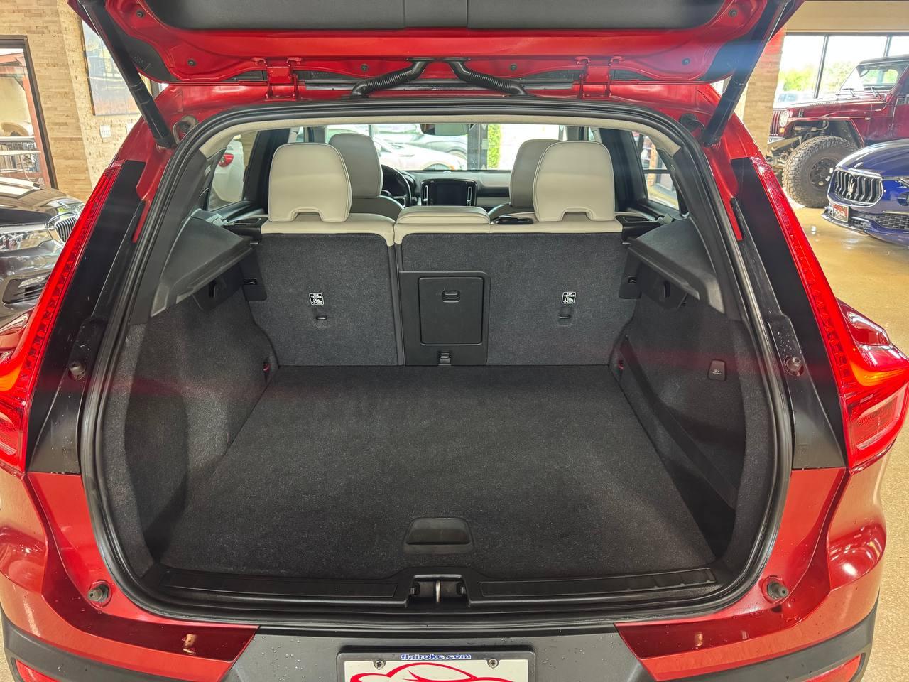 Volvo XC40 T5 AWD Momentum 2019