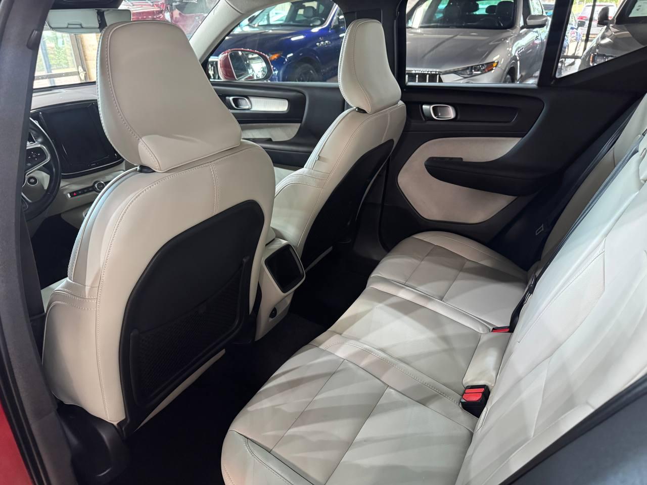 Volvo XC40 T5 AWD Momentum 2019