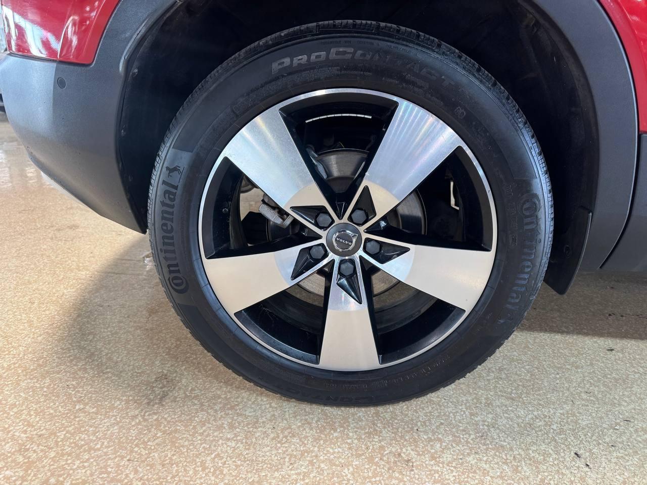 Volvo XC40 T5 AWD Momentum 2019