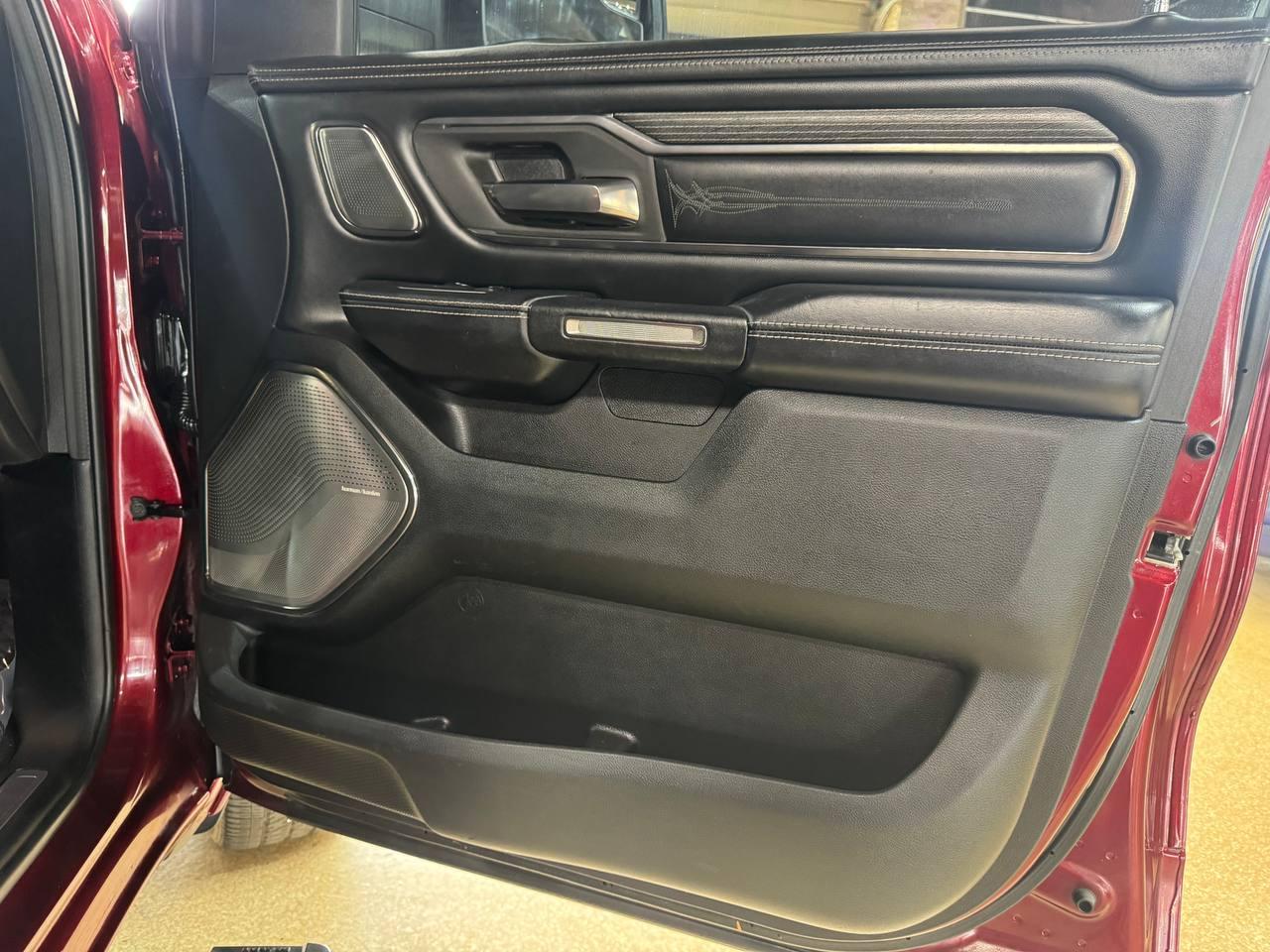 RAM 1500 Limited 4x4 Crew Cab 5'7" Box 2019