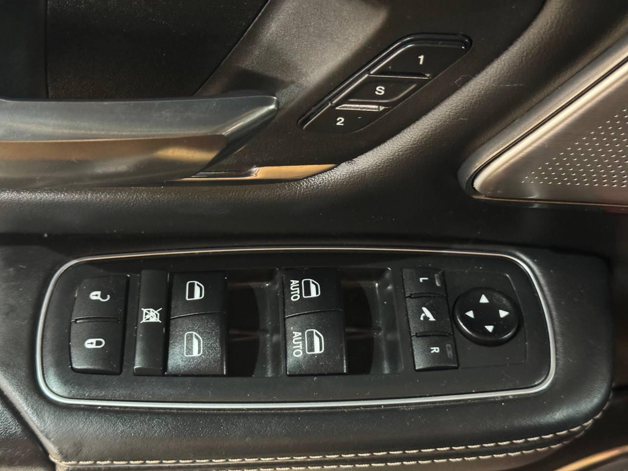 RAM 1500 Limited 4x4 Crew Cab 5'7" Box 2019