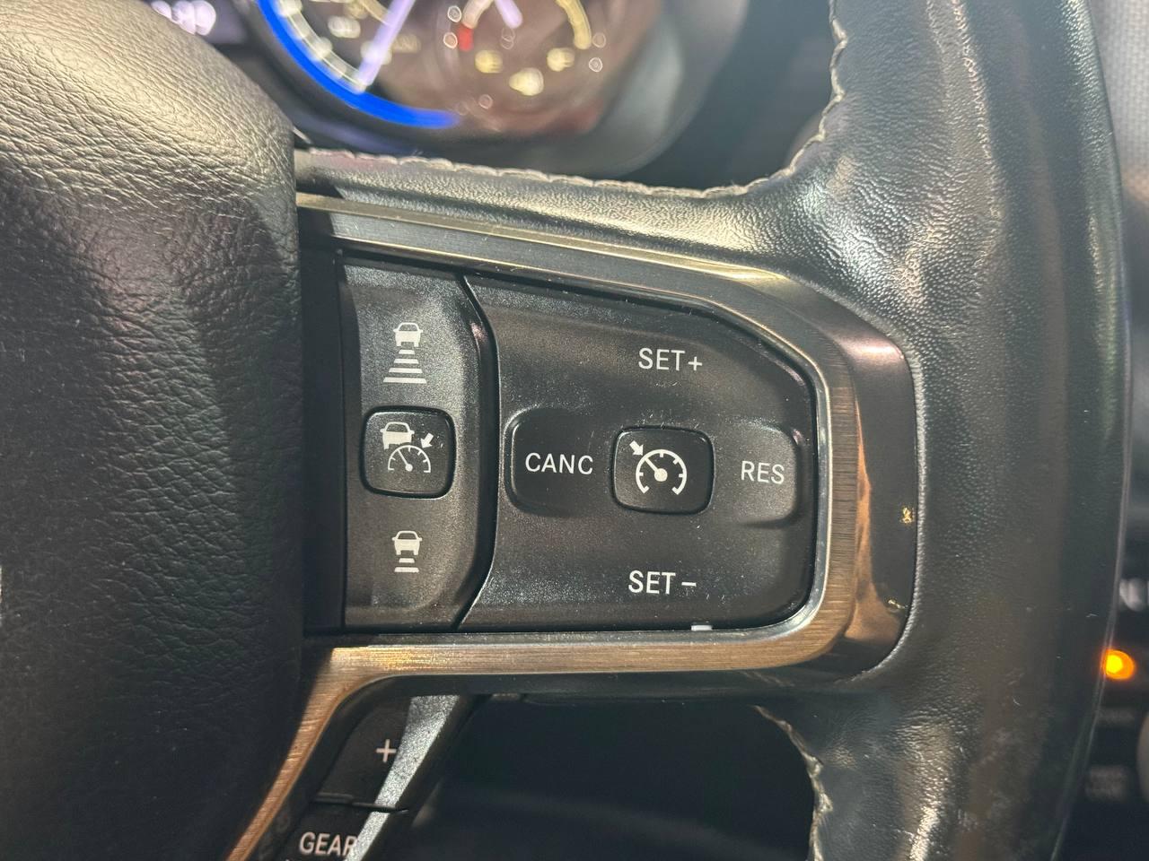 RAM 1500 Limited 4x4 Crew Cab 5'7" Box 2019