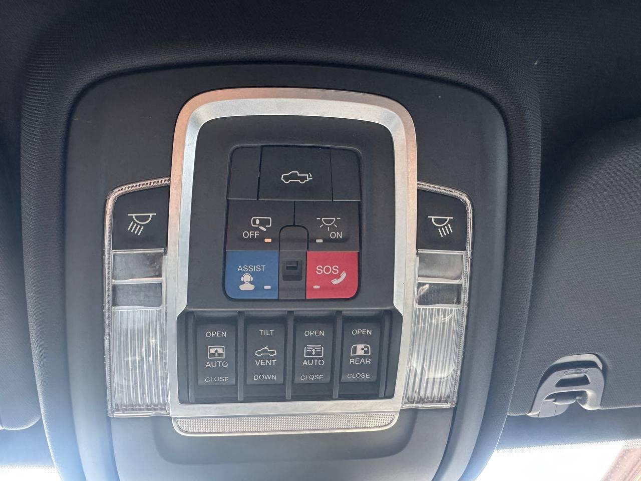 RAM 1500 Limited 4x4 Crew Cab 5'7" Box 2019