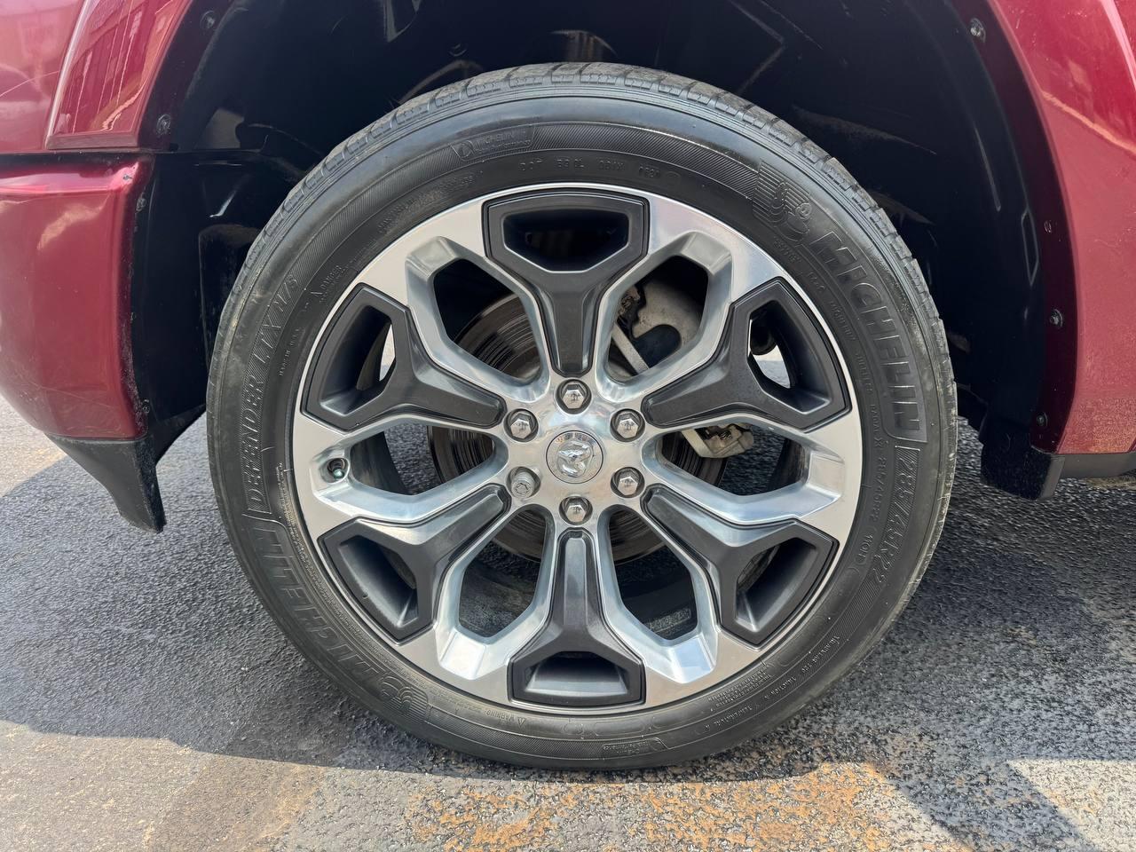 RAM 1500 Limited 4x4 Crew Cab 5'7" Box 2019