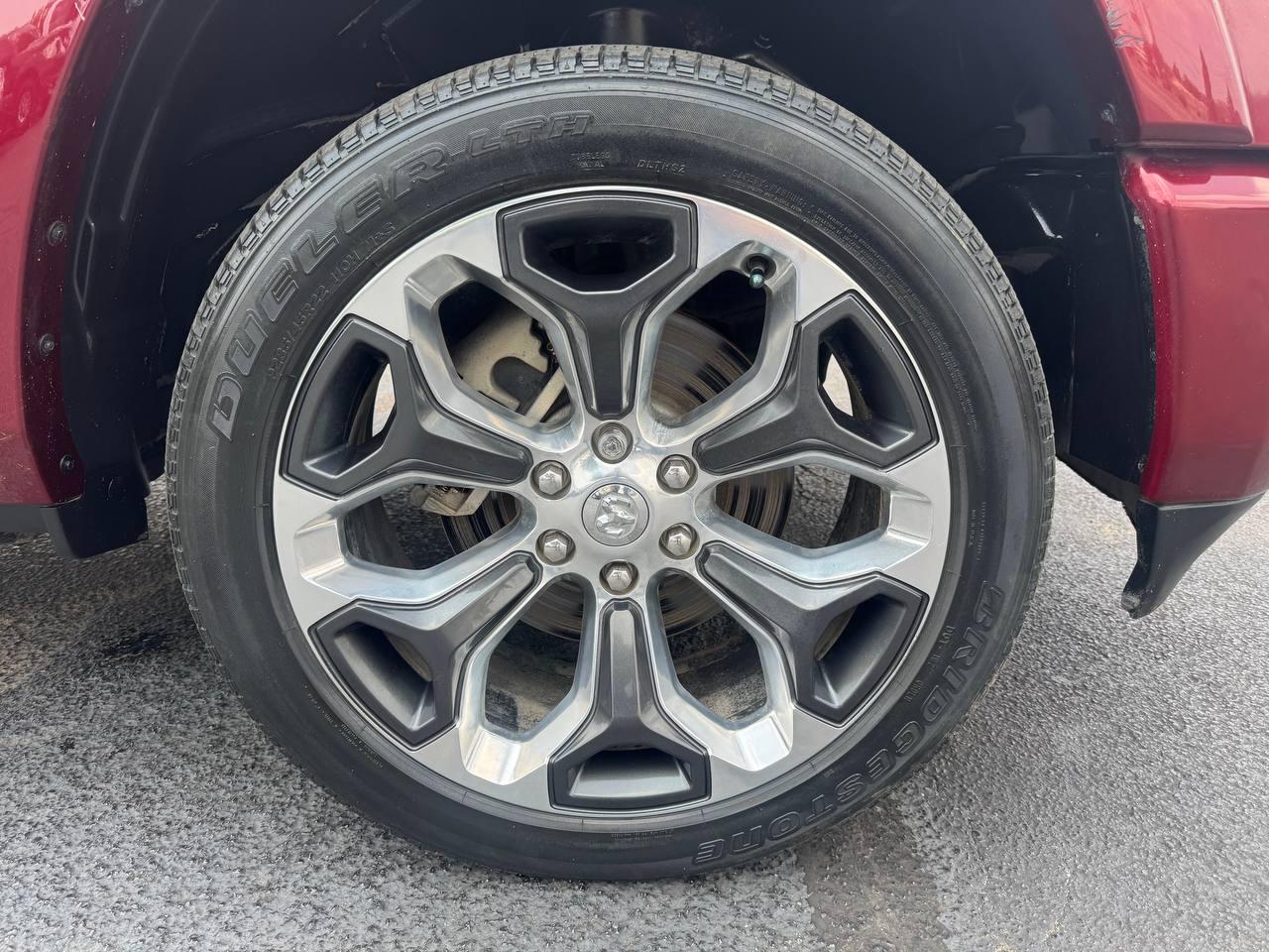 RAM 1500 Limited 4x4 Crew Cab 5'7" Box 2019