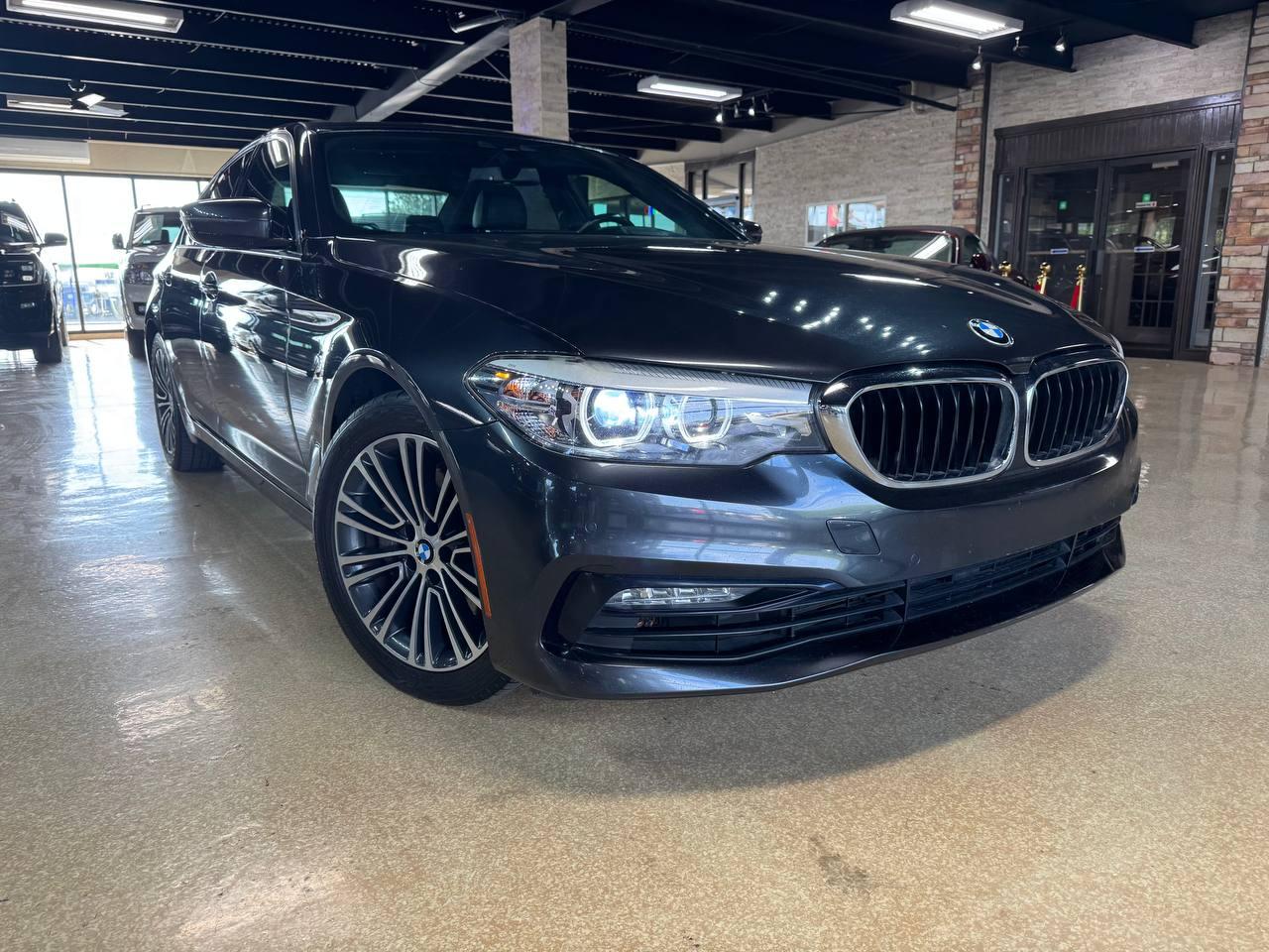 2018 BMW 5 Series 530i Sedan
