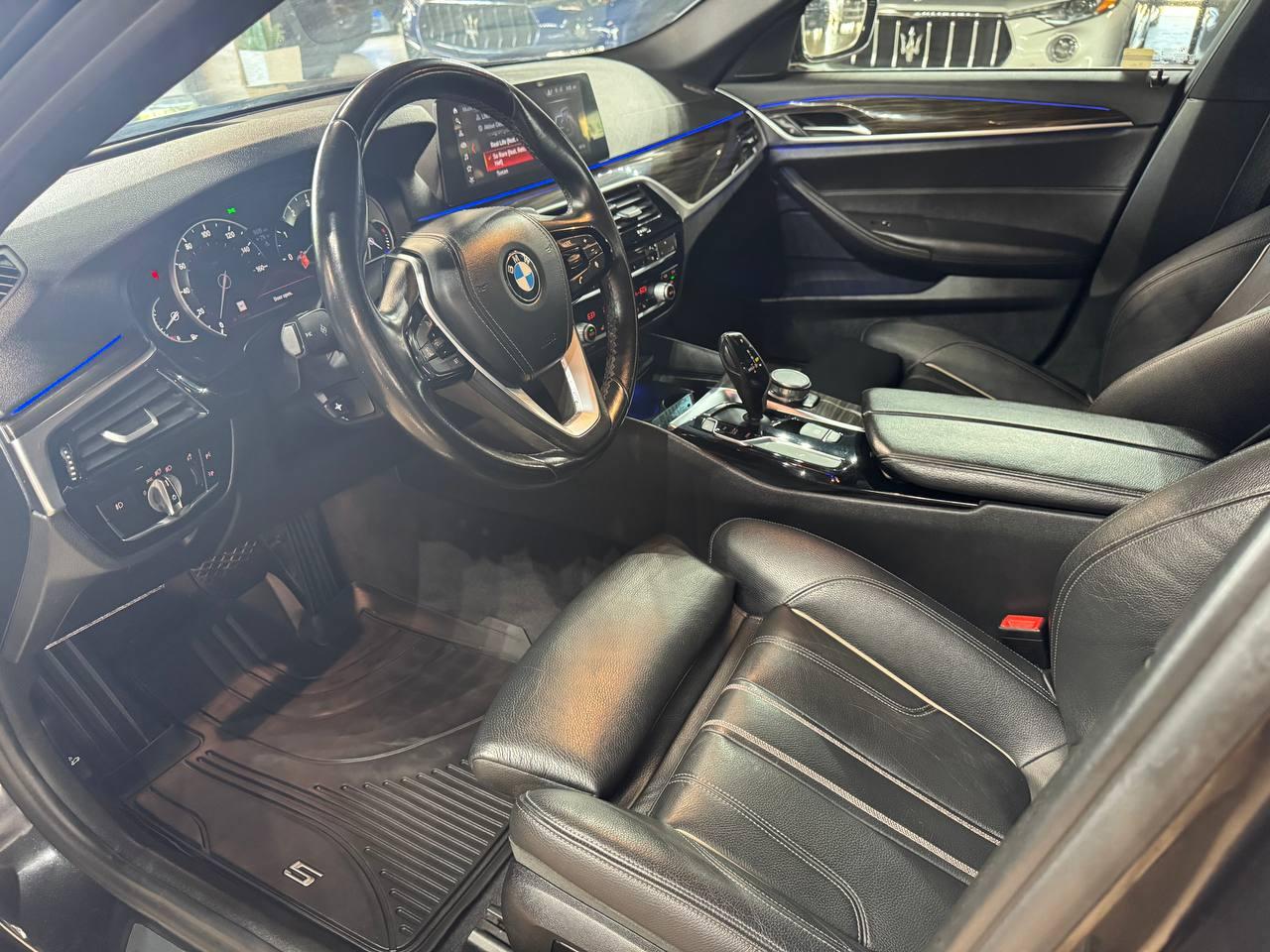 BMW 5 Series 530i Sedan 2018