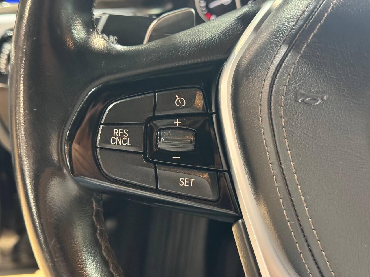 BMW 5 Series 530i Sedan 2018