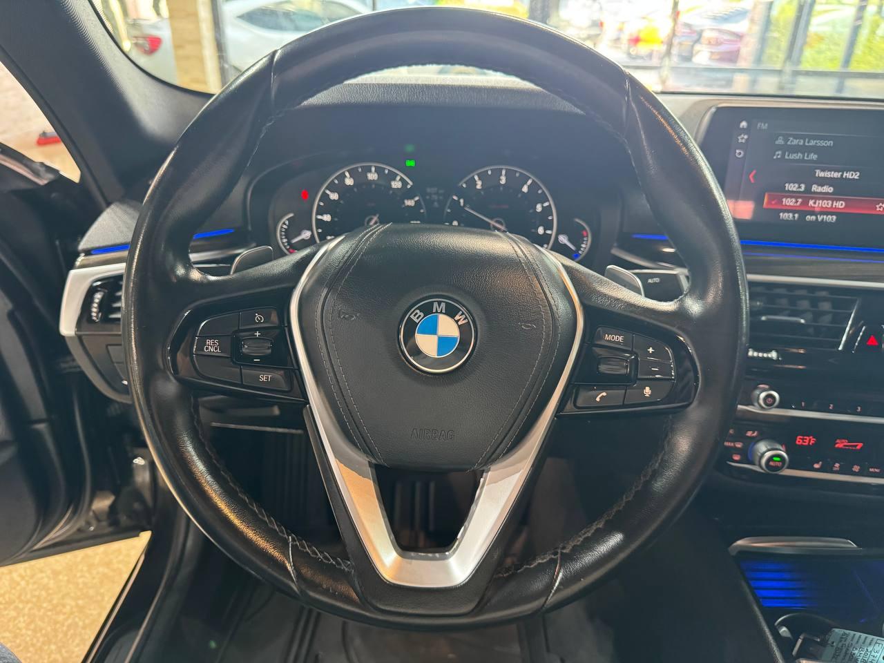 BMW 5 Series 530i Sedan 2018