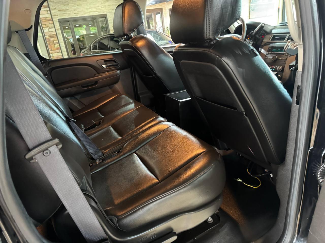 Chevrolet Tahoe 4WD 4dr 1500 Commercial 2012