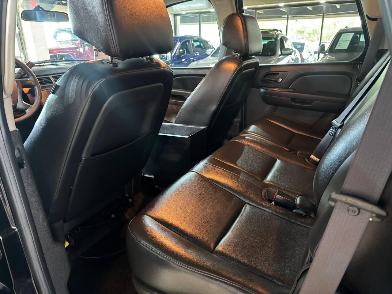 Chevrolet Tahoe 4WD 4dr 1500 Commercial 2012