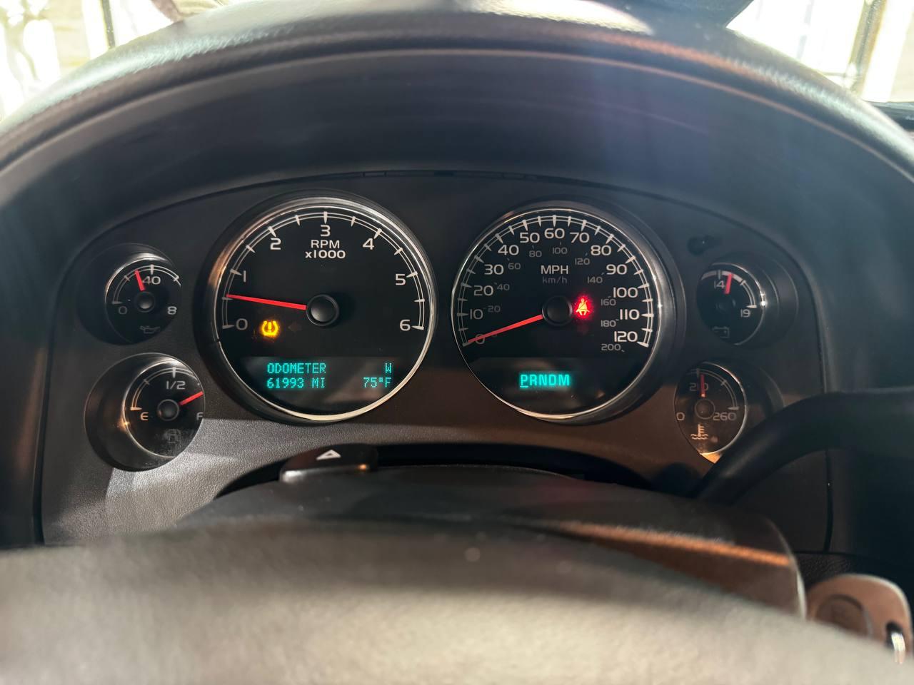 Chevrolet Tahoe 4WD 4dr 1500 Commercial 2012