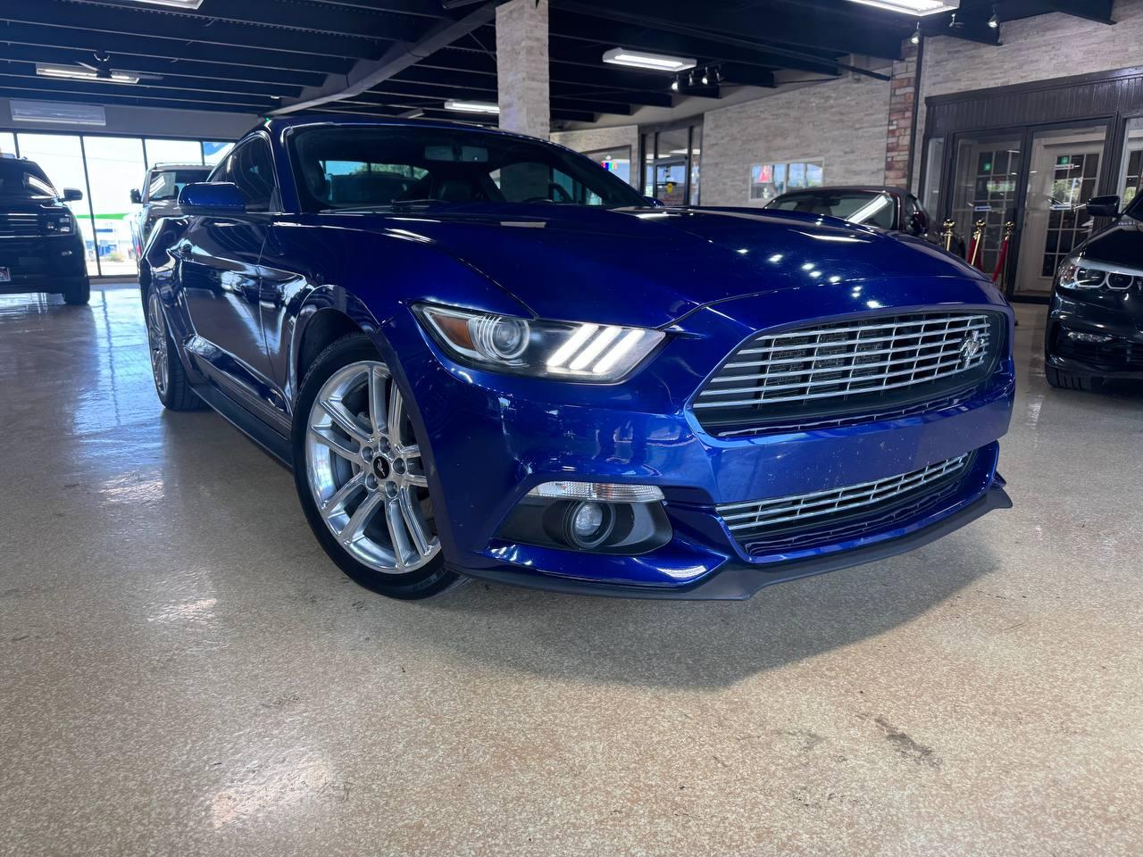 2016 Ford Mustang EcoBoost Coupe's photo