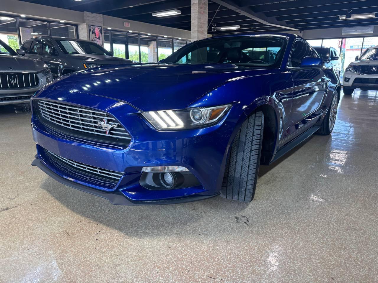Ford Mustang 2dr Fastback EcoBoost 2016