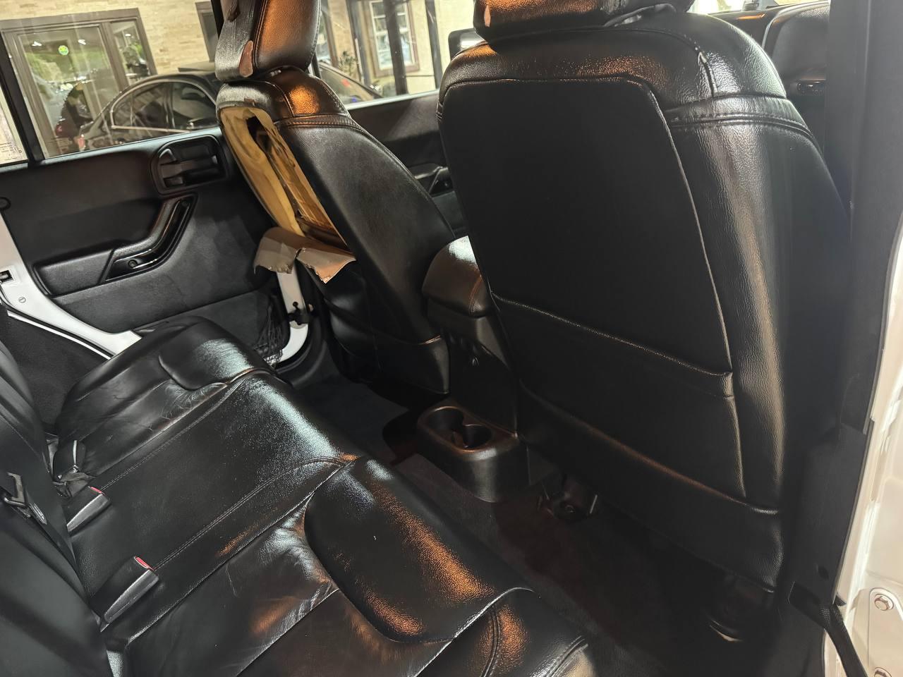 Jeep Wrangler Unlimited 4WD 4dr Altitude 2014