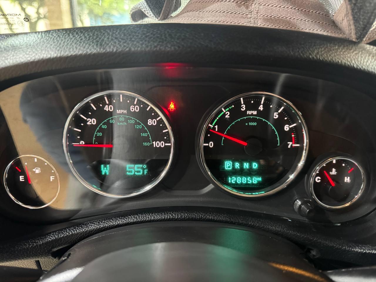 Jeep Wrangler Unlimited 4WD 4dr Altitude 2014