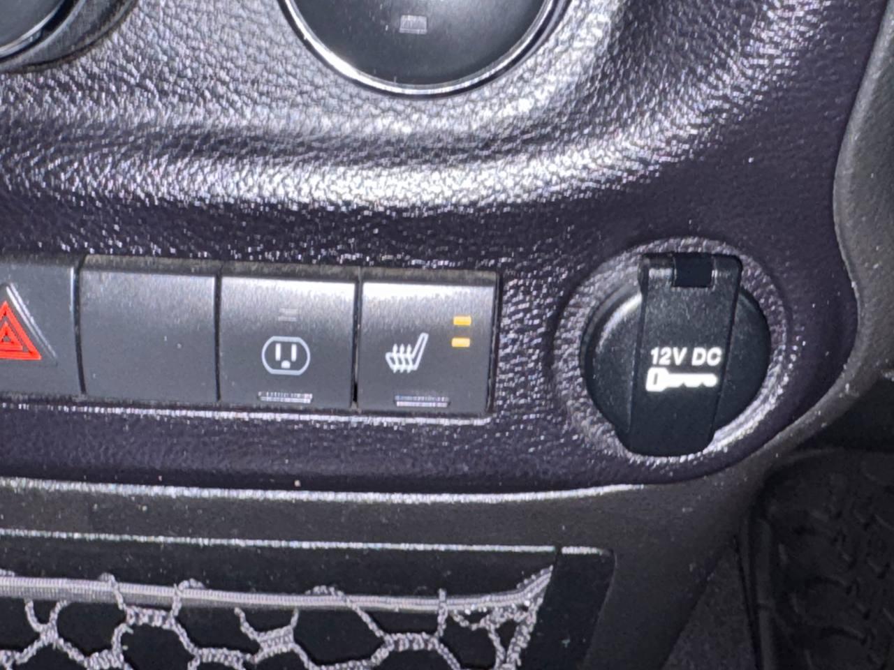Jeep Wrangler Unlimited 4WD 4dr Altitude 2014