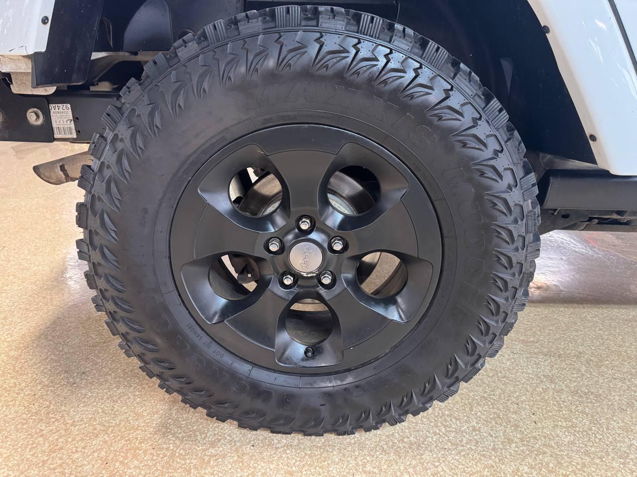 Jeep Wrangler Unlimited 4WD 4dr Altitude 2014