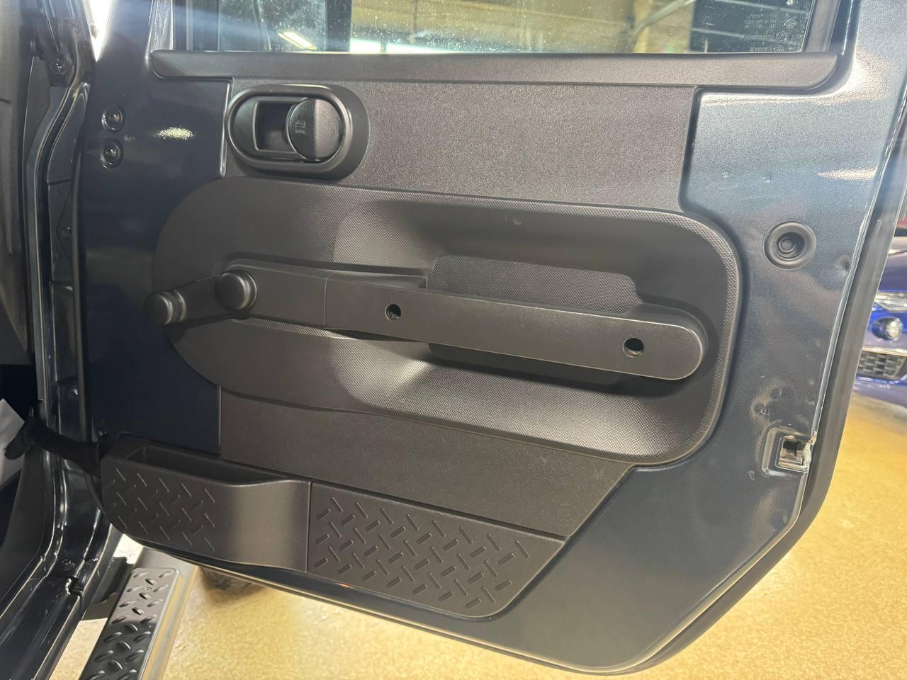 Jeep Wrangler 4WD 4dr Unlimited X 2008