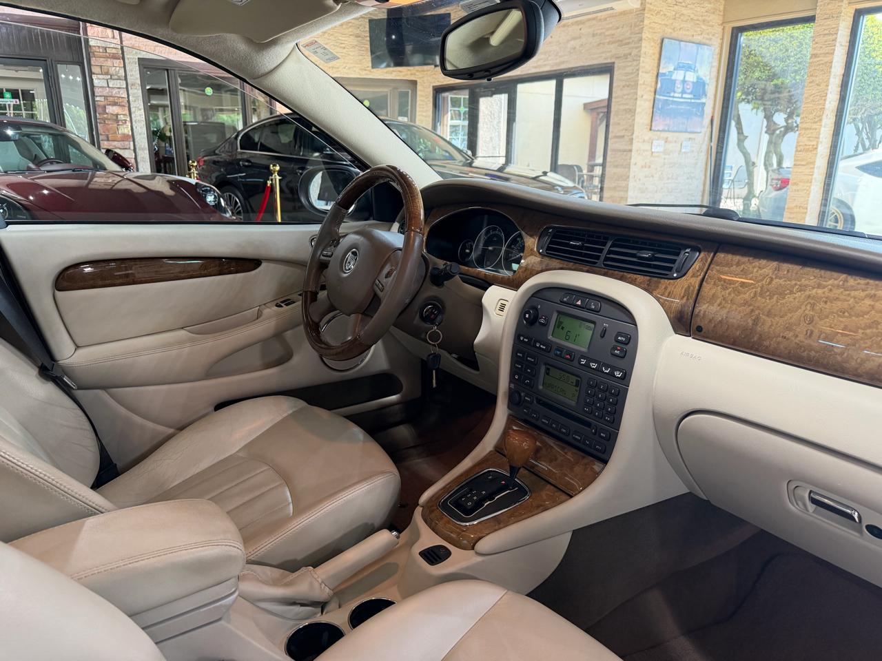Jaguar X-Type 4dr Sdn 3.0L 2005