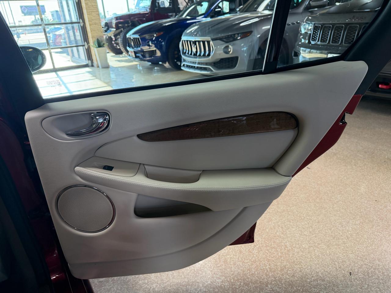 Jaguar X-Type 4dr Sdn 3.0L 2005