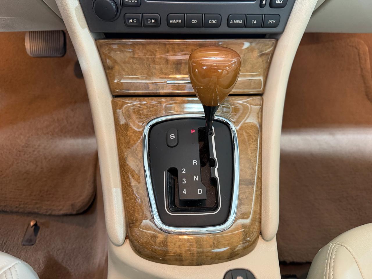 Jaguar X-Type 4dr Sdn 3.0L 2005