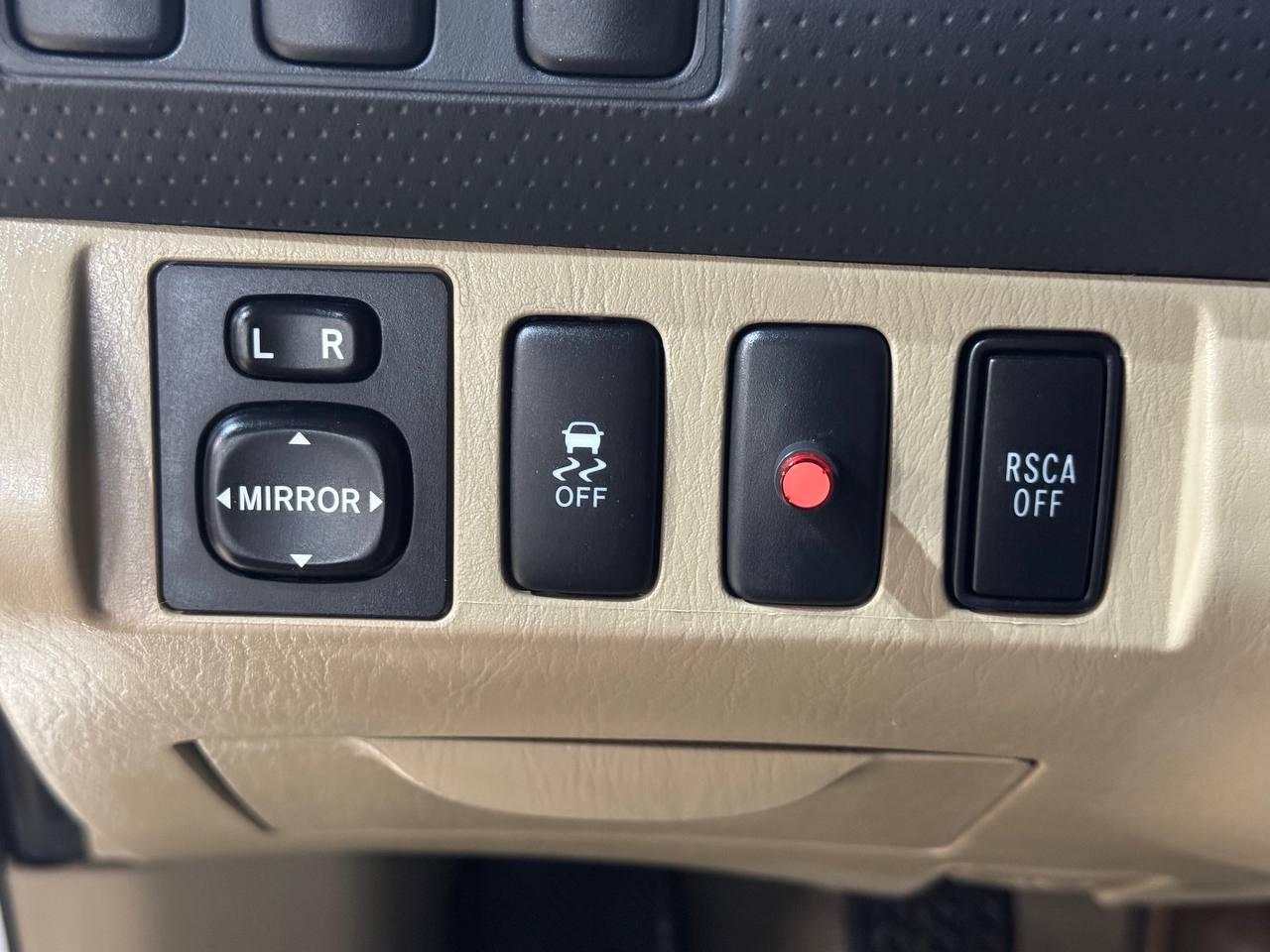 Toyota Tacoma 2WD Access I4 MT PreRunner (Natl) 2009