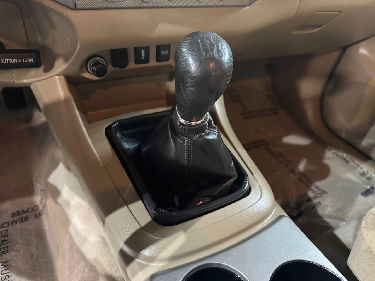 Toyota Tacoma 2WD Access I4 MT PreRunner (Natl) 2009