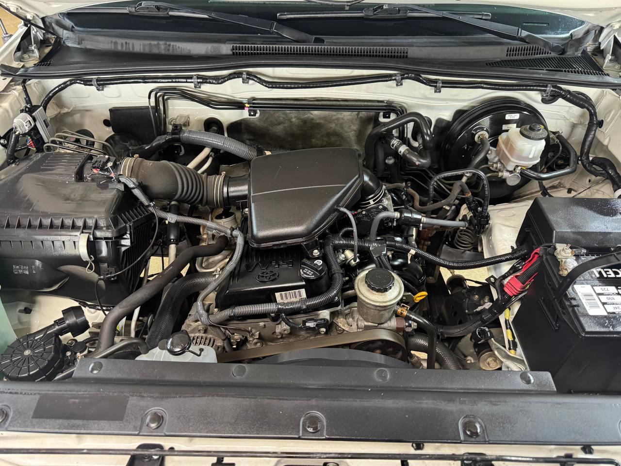 Toyota Tacoma 2WD Access I4 MT PreRunner (Natl) 2009