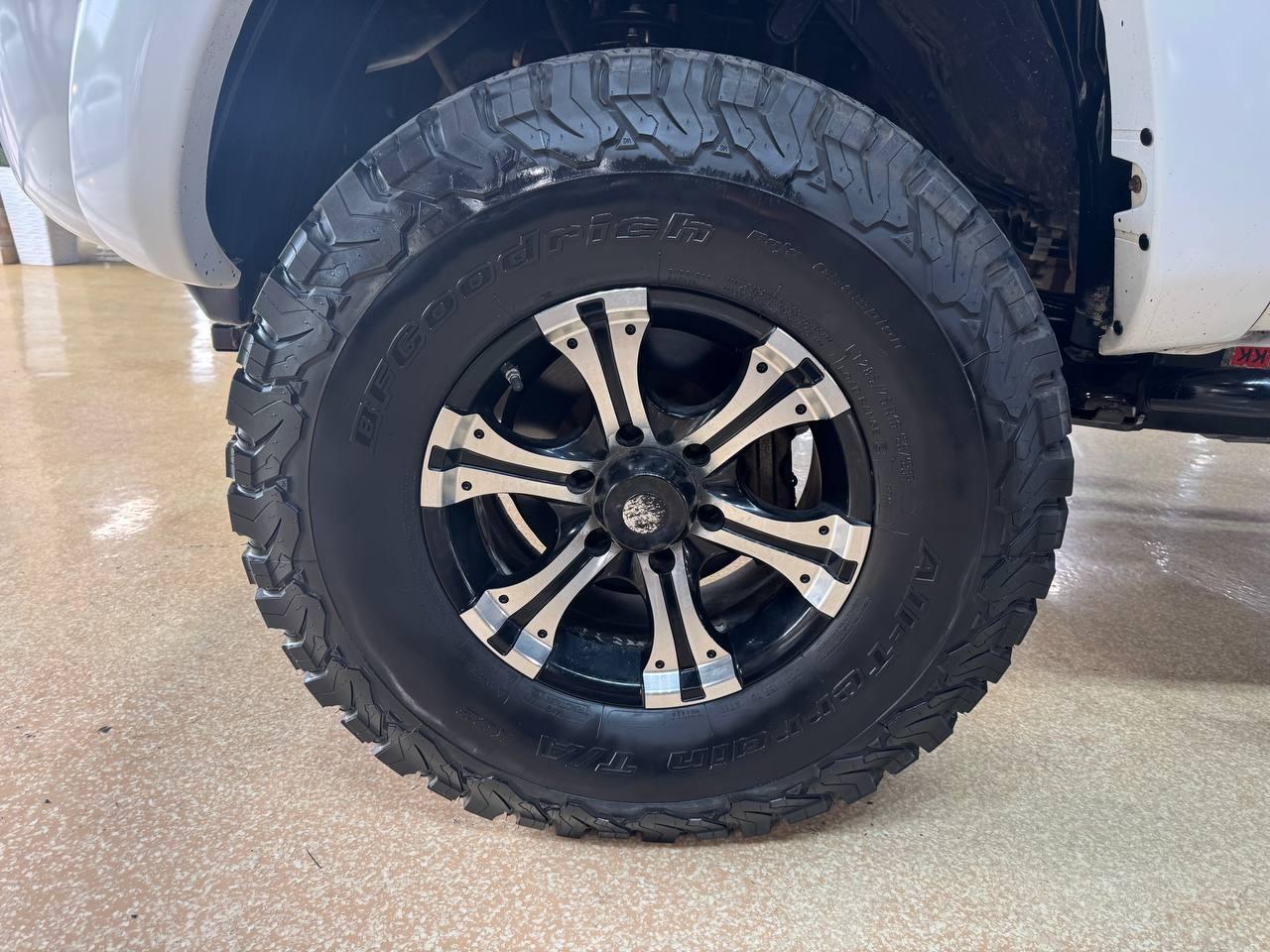 Toyota Tacoma 2WD Access I4 MT PreRunner (Natl) 2009