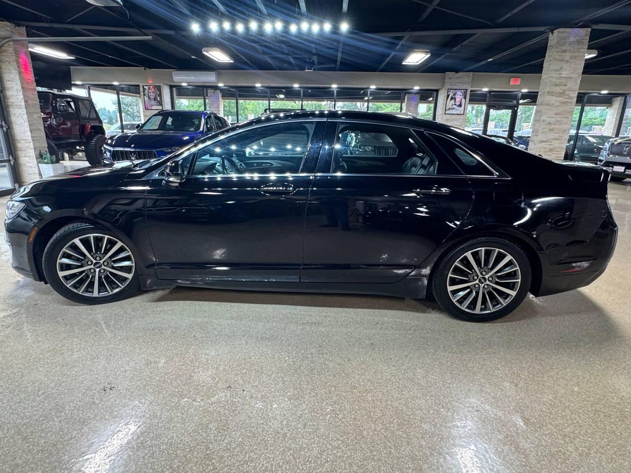 Lincoln MKZ Standard FWD 2019