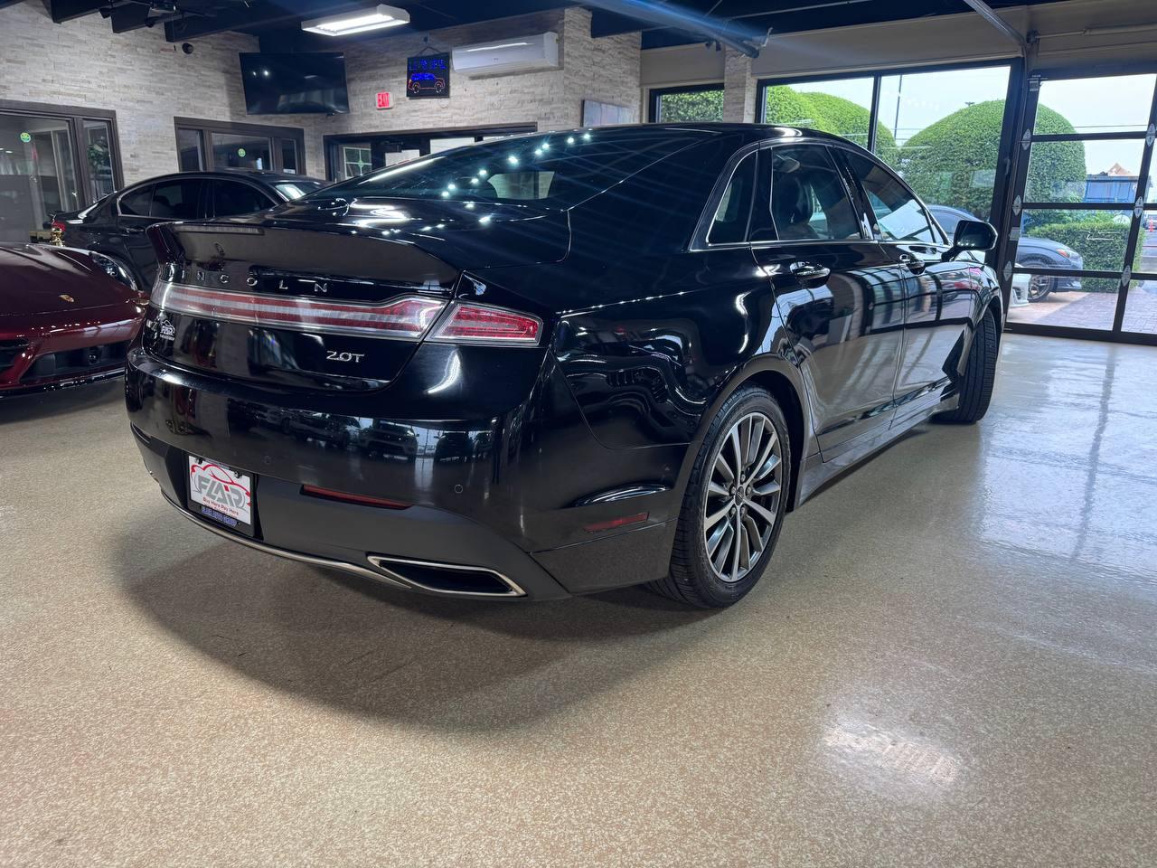 Lincoln MKZ Standard FWD 2019