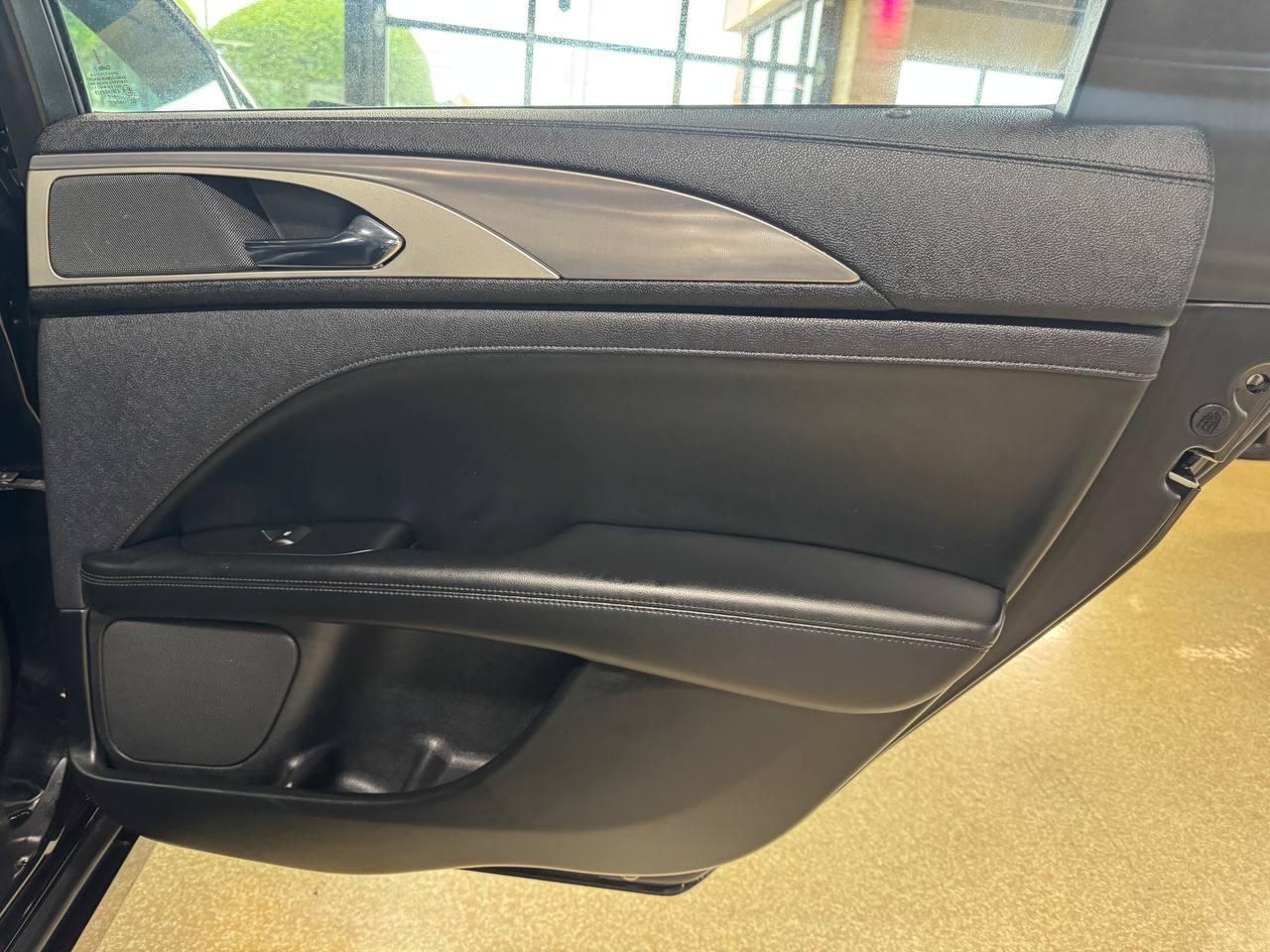 Lincoln MKZ Standard FWD 2019