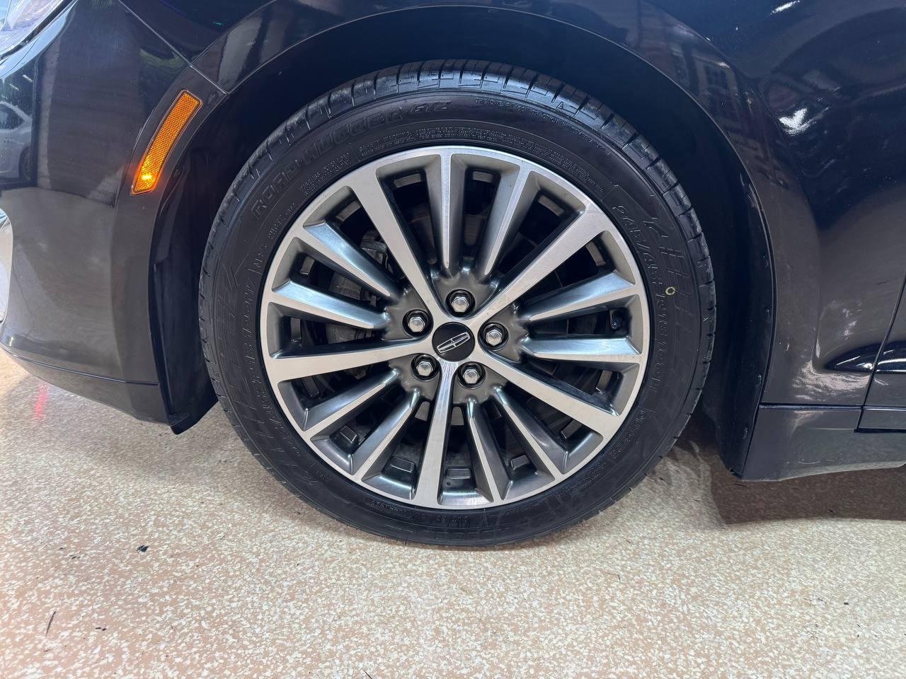 Lincoln MKZ Standard FWD 2019