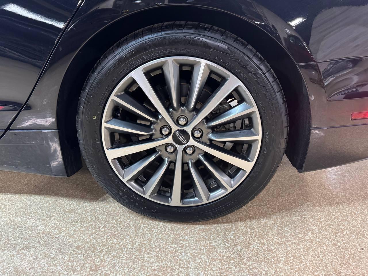 Lincoln MKZ Standard FWD 2019