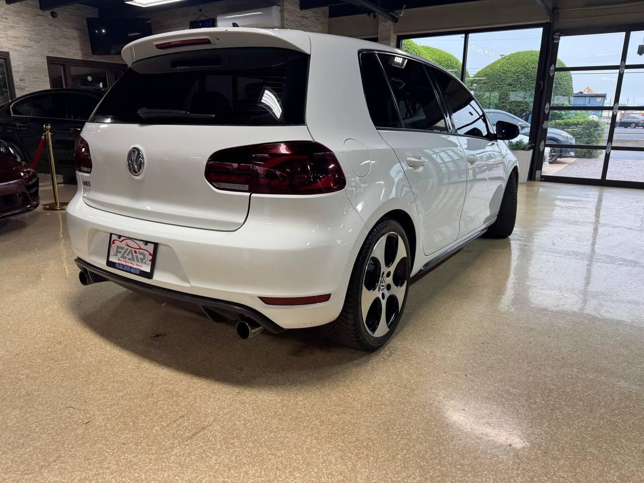 Volkswagen GTI 4dr HB Man 2011