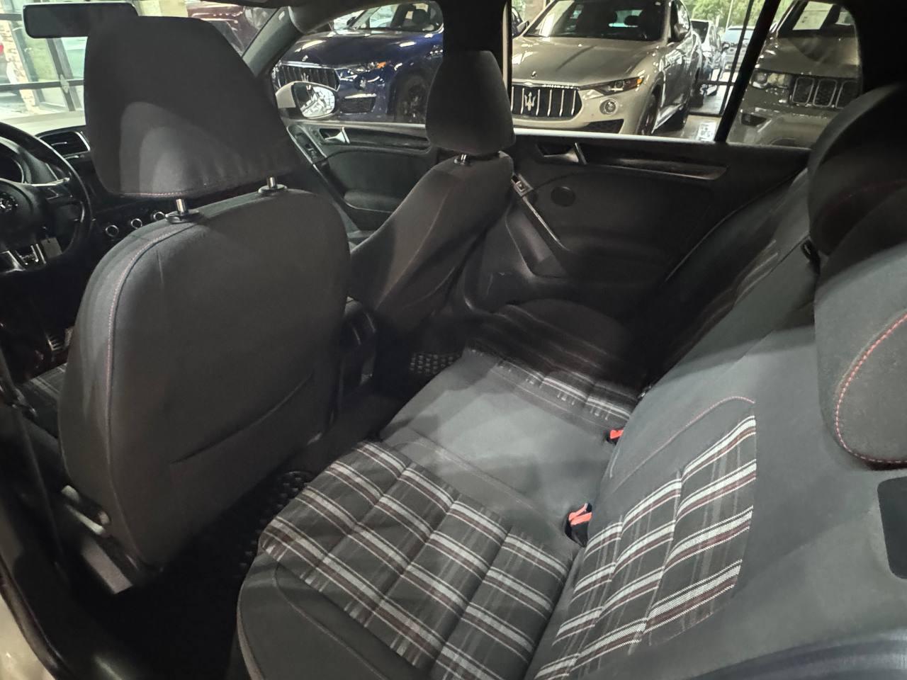 Volkswagen GTI 4dr HB Man 2011