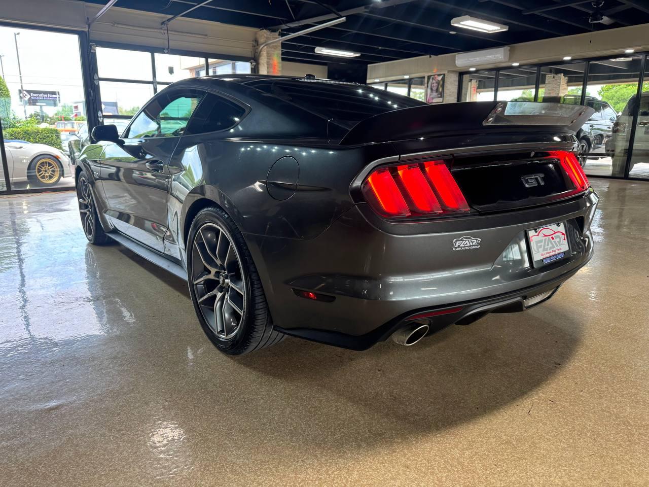 Ford Mustang 2dr Fastback GT 2016