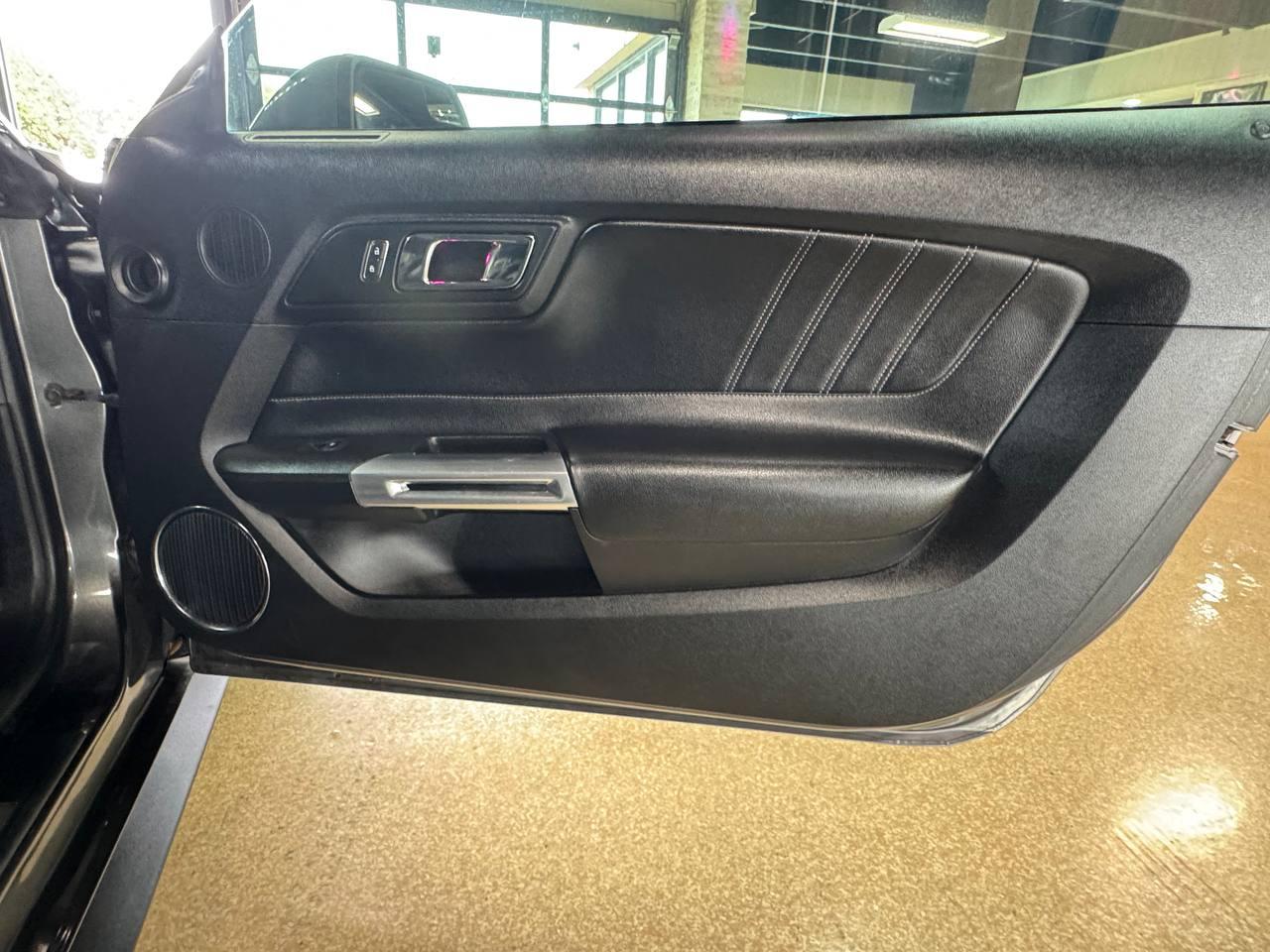 Ford Mustang 2dr Fastback GT 2016