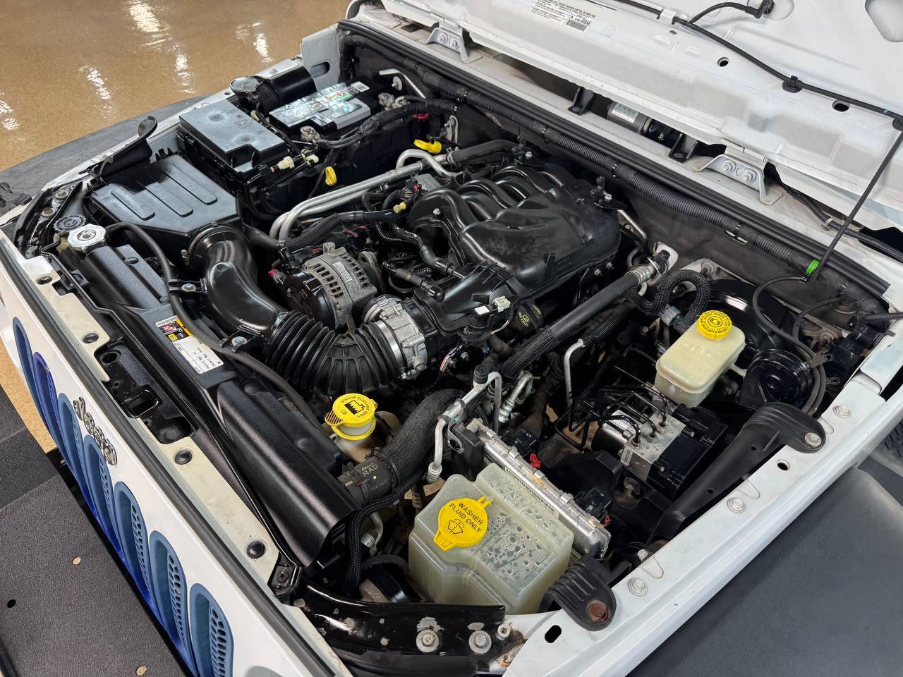 Jeep Wrangler 4WD 2dr Sport 2014