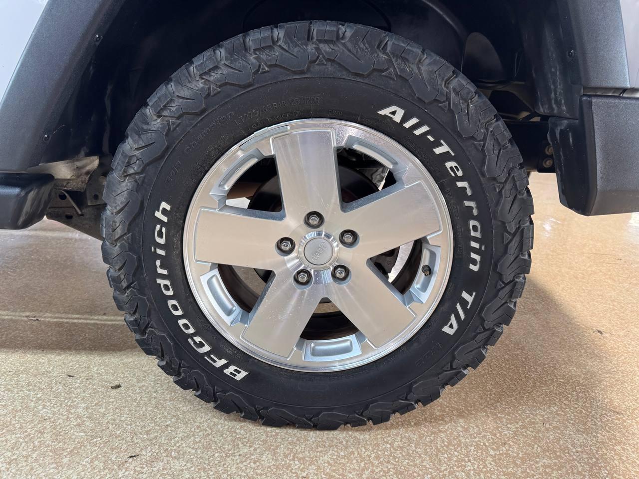 Jeep Wrangler 4WD 2dr Sport 2014