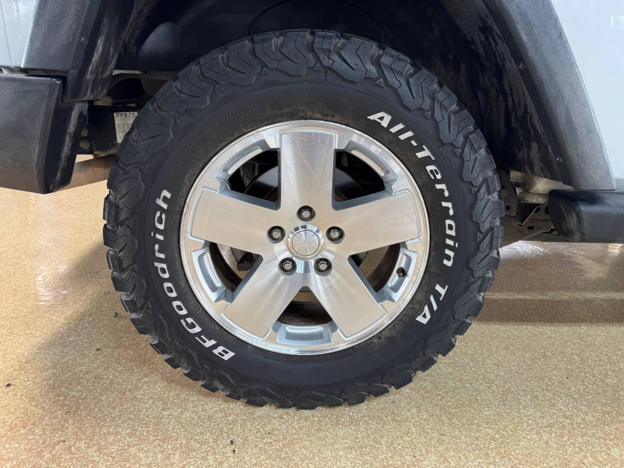 Jeep Wrangler 4WD 2dr Sport 2014