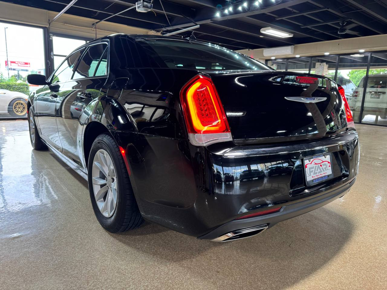 Chrysler 300 Touring RWD 2022