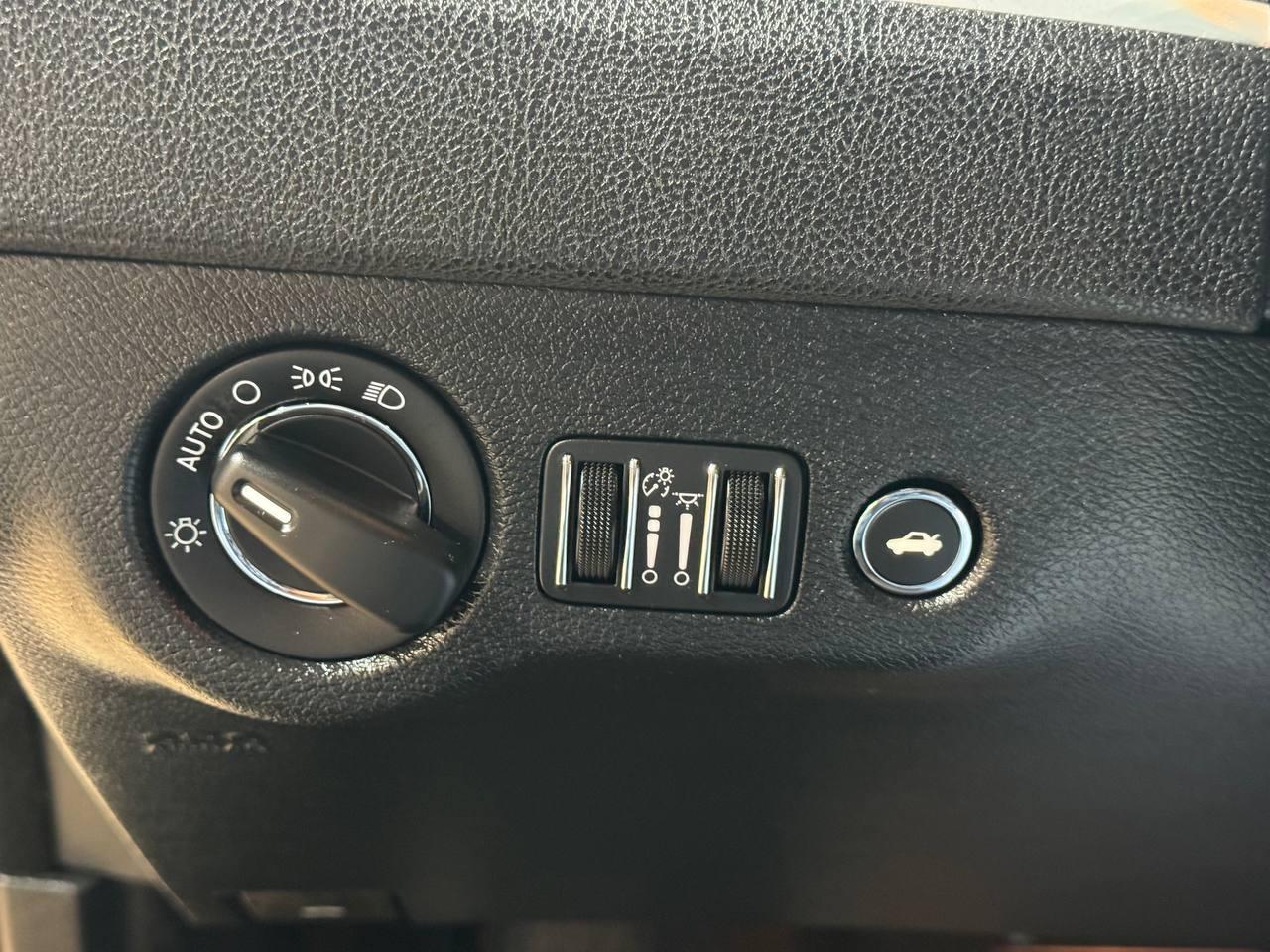 Chrysler 300 Touring RWD 2022