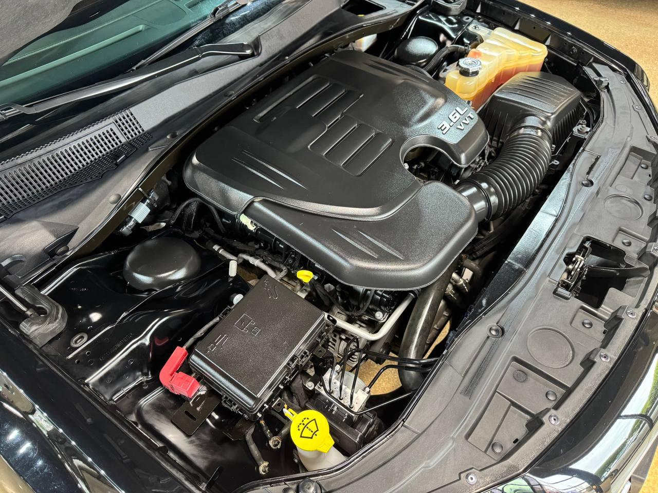Chrysler 300 Touring RWD 2022