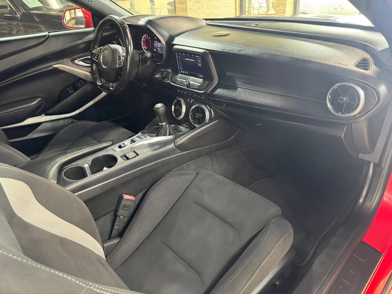 Chevrolet Camaro 2dr Cpe 1LS 2020