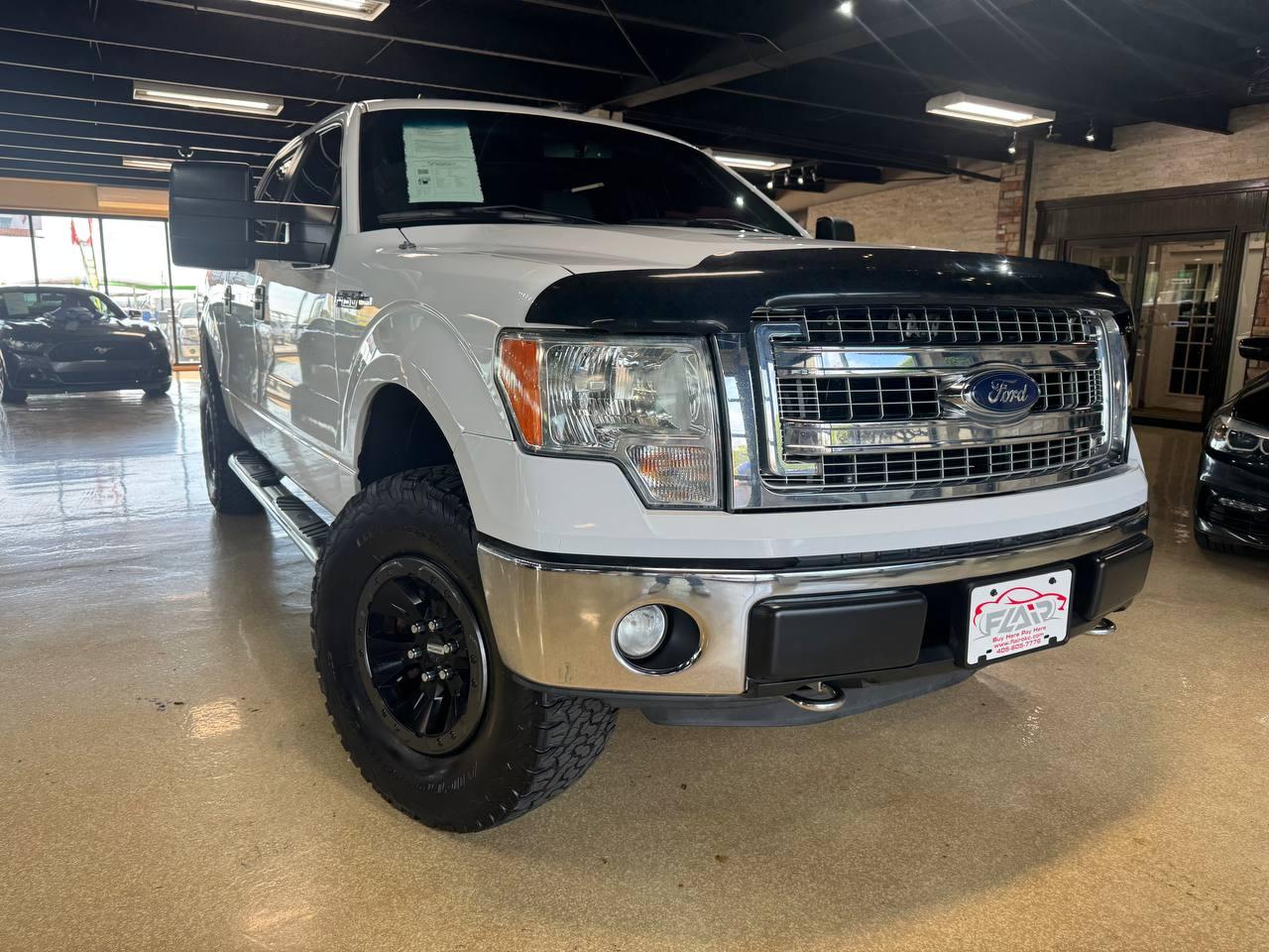 Ford F-150 4WD SuperCrew 145" XL 2014