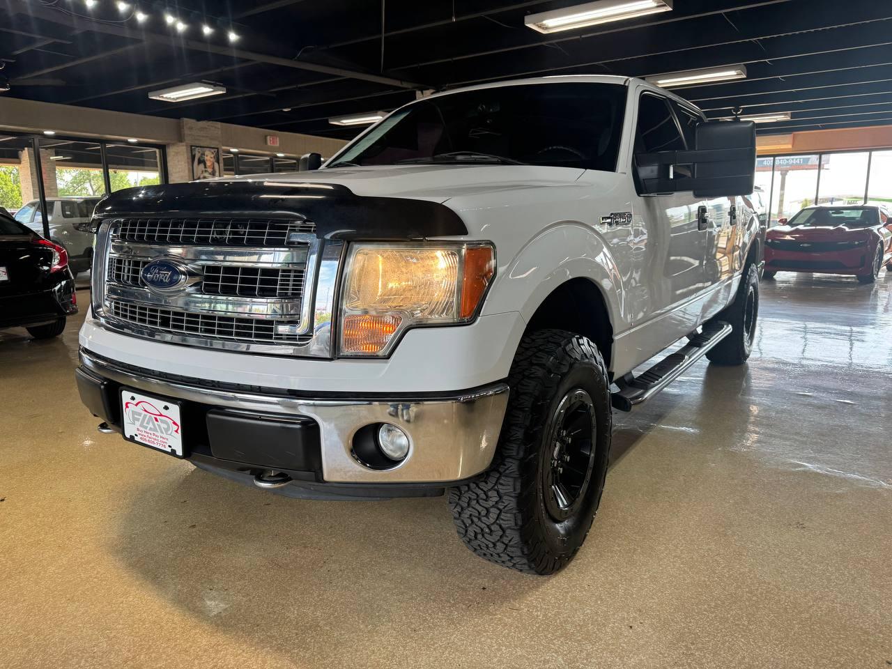 Ford F-150 4WD SuperCrew 145" XL 2014