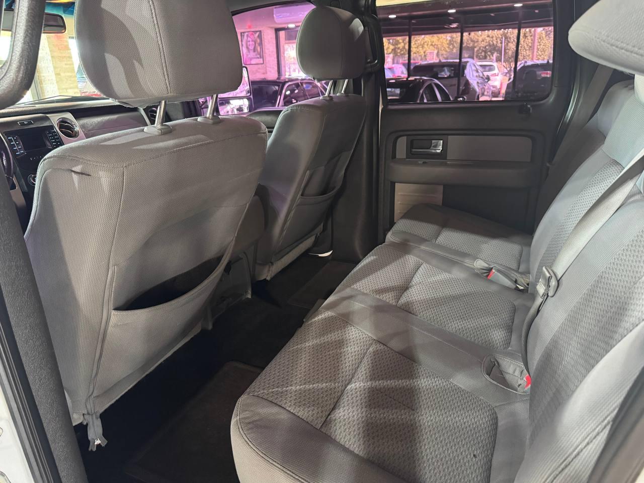 Ford F-150 4WD SuperCrew 145" XL 2014