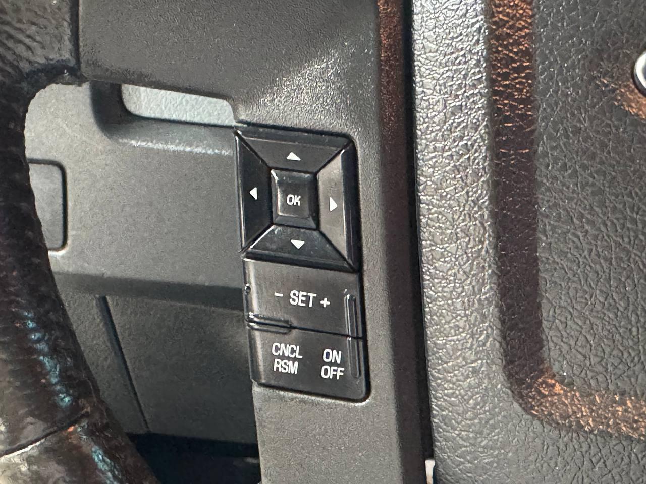 Ford F-150 4WD SuperCrew 145" XL 2014
